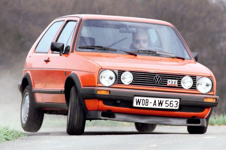 Sportlich und dennoch erschwinglich: der Golf GTI 16V (Foto: VW)