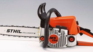 „STHIL“ statt „STIHL“ – hierbei handelt es sich offenbar um eine dreiste Fälschung. (Aktion Plagiarius e.V.)