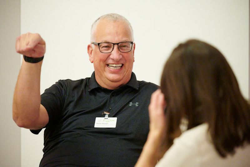 Impressionen vom ELEKTRONIKPRAXIS Frühlingsfest 2023 im Ketterer Kunst mit der Verabschiedung von Johann Wiesböck.  (Bild: © EYE AM CHRIS)