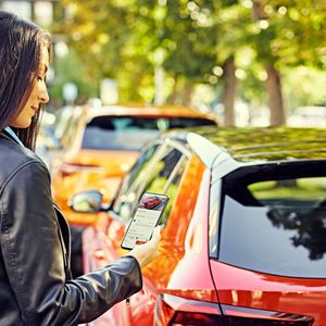 In Deutschland noch Zukunftsmusik: Hoppy Go wandelt sich vom Carsharing-Service zur ganzheitlichen Mobilitätsplattform.(Bild:  Skoda)