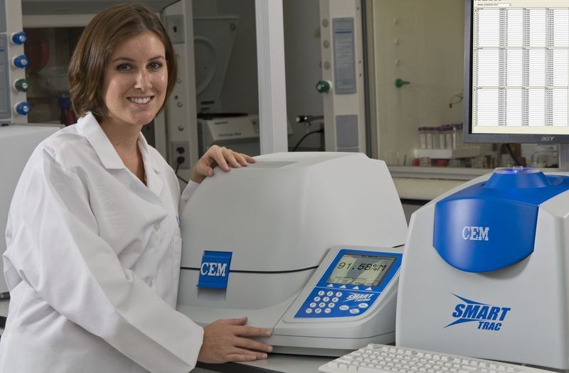 SmartTrac II beschleunigt die Trocknung von Abwasser und Klärschlamm und die Messung von lipophilen Stoffen. (Archiv: Vogel Business Media)