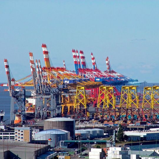 Das Großprojekt Marisynfuel will für die Herstellung von grünem Methanol ein kürzlich im ttz Bremerhaven entwickeltes Verfahren zur Bereitstellung von CO2 nutzen. Das Großprojekt Marisynfuel will für die Herstellung von grünem Methanol ein kürzlich im ttz Bremerhaven entwickeltes Verfahren zur Bereitstellung von CO2 nutzen.
