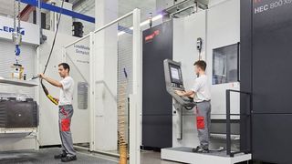 Seit 2016 ist bei Zwicker diese Großteile-Anlage in Betrieb. Ihr Kernelement, ein horizontales Bearbeitungszentrum Heckert 800 X5 MT, eignet sich für die Präzisionszerspanung großer und kleiner Teile. (Ralf Baumgarten, Starrag)