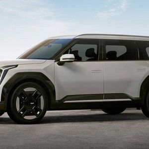 Kia will mit dem EV9 Mercedes, Volvo und Tesla Konkurrenz machen.(Bild:  Kia)