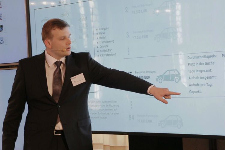 René Gehrt, PR- und Kommunikationsmanager von Carexgo, stellte beim Marktstart in Leipzig die Module und Funktionen des Portals vor. (Foto: Carexgo)