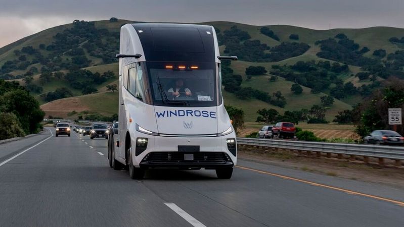 Windrose und Hubjekt kooperieren bei der Plug&Charge-Authentifizierung. (Bild:  Windrose)