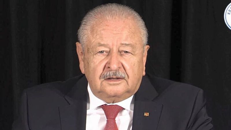 Jürgen Karpinski wurde mehrheitlich als Präsident wiedergewählt und tritt seine dritte Amtszeit an.  (Bild: Pfaff/»kfz-betrieb«)