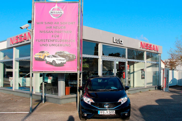 Im Himmel brechen neue Zeiten an: Bislang hat sich die Huber-Gruppe mit dem „Autohimmel Bayern“ auf Nissan konzentriert. Nun nimmt sie Infiniti hinzu. Mit der Premiummarke aus demselben Konzern will der bayerische Händler hoch hinaus. 200 verkaufte Neuwagen sollen es im ersten Jahr werden. (Huber-Gruppe)