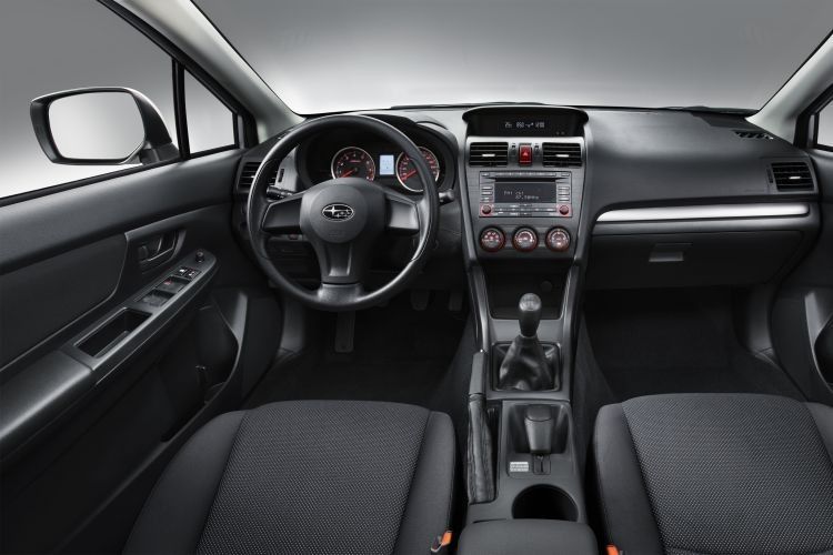 Das Interieur des Imprezas hat der japanische Herstellerkonzern Fuji Heavy Industries (FHI) bewusst schlicht gehalten. (Foto: Subaru)