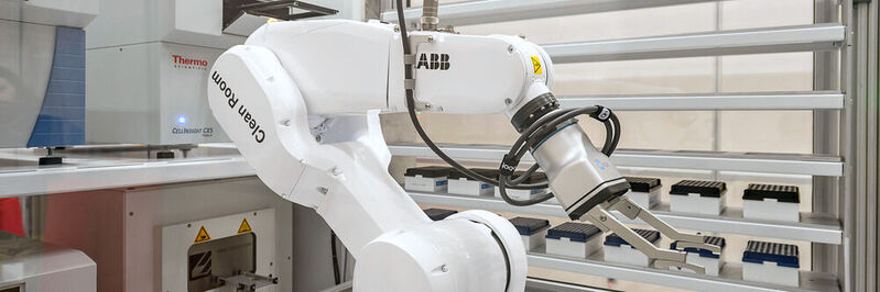Der Einsatz von Robotern wird zunehmend auf neue Bereiche wie Labore und Apotheken ausgeweitet.