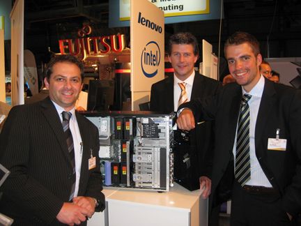 Lenovo-Team: Matthias Kälberer (li.) Lars Henkel und Jan Rabenau (Archiv: Vogel Business Media)