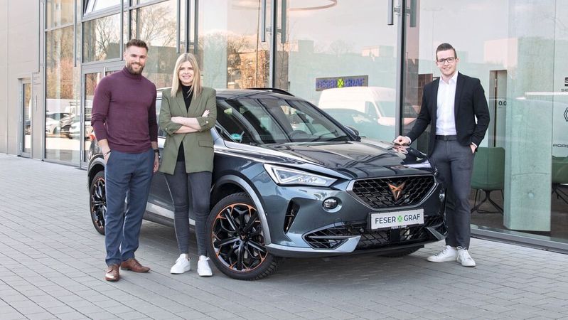 Für die Verkäufer bei Feser-Graf zählt jetzt nicht mehr nur der Bruttogewinn auf die Provision ein, sondern auch die Vermittlung von Finanzdienstleistungen.(Bild:  Feser-Graf)