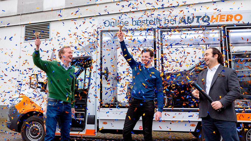 Feierten vergangene Woche den erfolgreichen Start an der Börse (v.l.n.r.): CFO Markus Boser, CEO und Co-Gründer Christian Bertermann sowie Mitgründer und Aufsichtsratschef Hakan Koç.