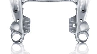 Bei Chassis Komponenten spielen neben einer hohen Formbarkeit des Materials bei gleichzeitig hoher Festigkeit die Fügbarkeit und Korrosionsbeständigkeit eine erhebliche Rolle. (Bild: Outokumpu)