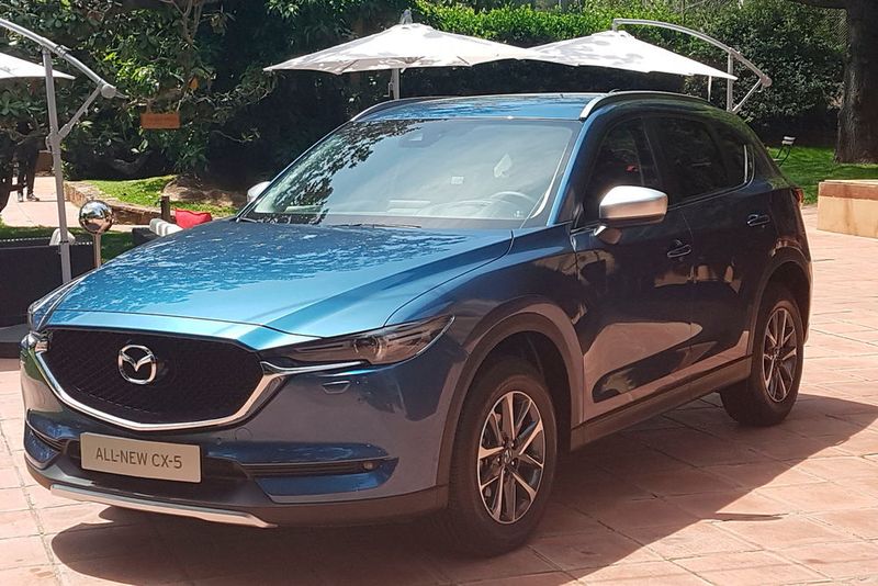 Der neue CX-5 ist tatsächlich drei Zentimeter flacher als sein Vorgänger. (Mauritz)