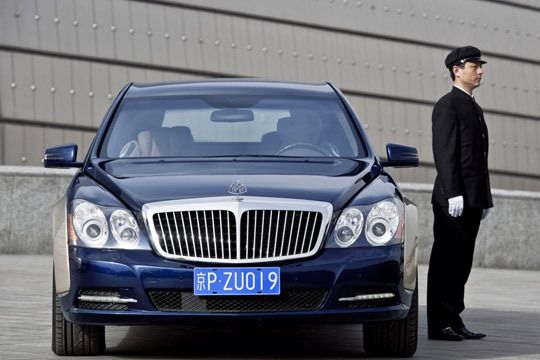 Für das Facelift wurden Haube und Grill völlig neu gestaltet. (Archiv: Vogel Business Media)