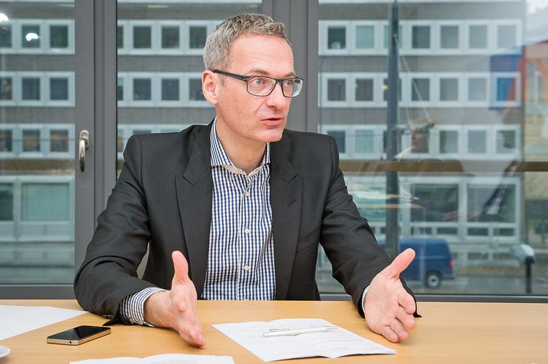 Wir haben zwei Monate nach der Fixierung des Mindestkurses, eine Umfrage gemacht, die gezeigt hat, dass 36% aller Unternehmen zu diesem Zeitpunkt in den roten Zahlen waren. (Bild: Thomas Entzeroth)