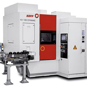 Bild 1: Die patentierte Kapp KX 100 Dynamic kombiniert kurze Neben- und Rüstzeiten mit einem integrierten Automationskonzept zum wirtschaftlicheren Verzahnungsschleifen.