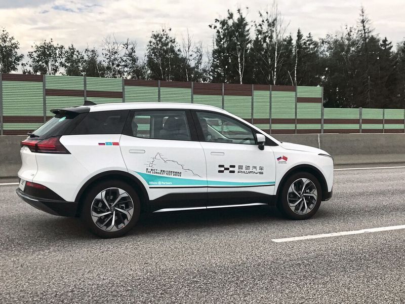 Der U5 hat mit 4,68 Metern die Größe eines VW Tiguan Allspace, bietet üppige Platzverhältnisse und bis zu 500 Kilometer Reichweite. (Aiways)