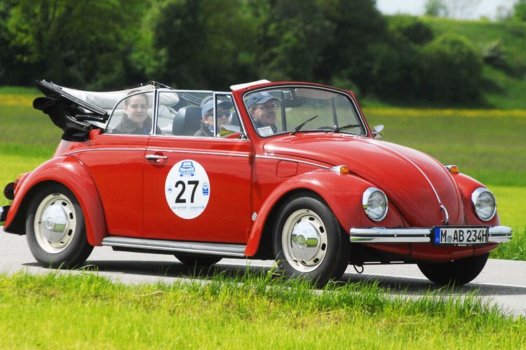 VW Käfer 1300 von 1969: Mit 41 PS und jeder Menge Spaß durchs oberbayerische Voralpenland . (Foto: Zietz)