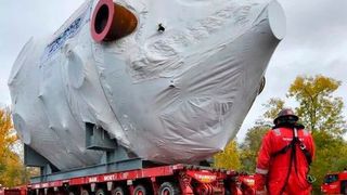 Mammoet received the oversized heavy component by undertaking a ro-ro unloading operation with an SPMT combination of 2 x 10 axle lines. (Mammoet)