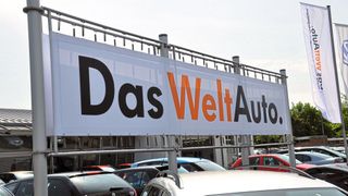 VW hat sein Gebrauchtwagenprogramm überarbeitet. (Bild: Wehner – »kfz-betrieb«)