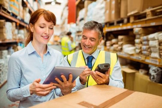 Für Fertigungsunternehmen und ihren Entscheidern verschafft die Datenanalytik in der Cloud große Chancen, Einblick in die gesamte Lieferkette zu erlangen.(Bild:  Qlik)