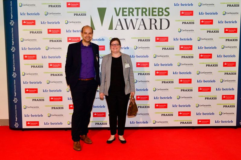 Stefan Behringer und Julia Rademacher von Dataforce. (Bild: Vogel Business Media)