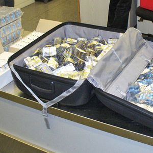 Die deutsche Zollbehörde beschlagnahmt jährlich Millionen von gefälschten Arzneimitteln aus dem Ausland. Trotzdem ist die Dunkelziffer hoch.