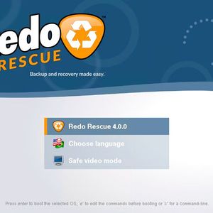 Auswahl der Startoption „Redo Rescue 4.0.0“ im Boot-Menü nach dem Start vom USB-Stick, um die Live-Umgebung für Backup und Restore zu laden.(Bild:  Joos – Zebradots Software)