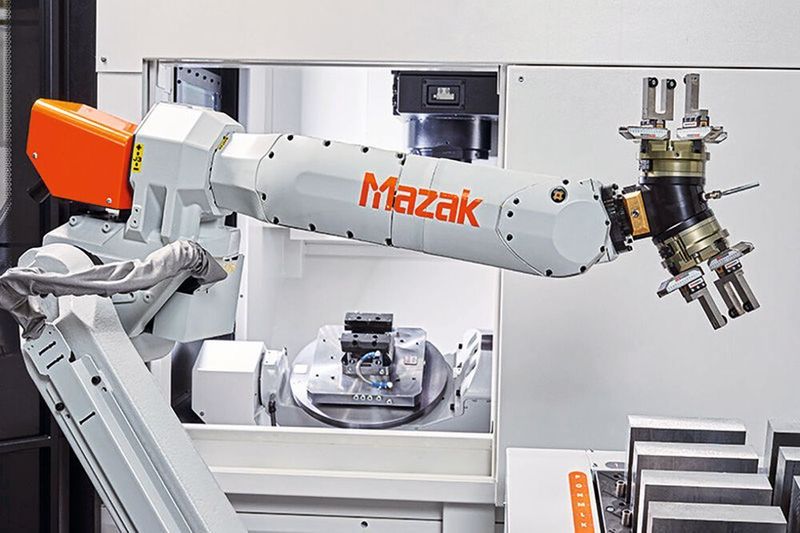 Kombiniert werden kann die CV5-500 mit einer Vielzahl an Automationssystemen. (Mazak)