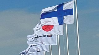 Eröffnungsfeier in Finnland: Amada hat Anfang Juni den vergrößterten Standort in Bennäs eingeweiht. (Bild: Finus/VCG)