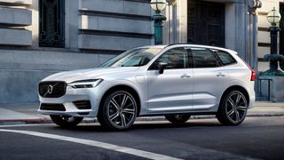 Insgesamt müssen etwa 10.000 Autos der Baureihen XC60 und XC90 in die Werkstatt (im Bild: XC60). (Bild: Volvo)