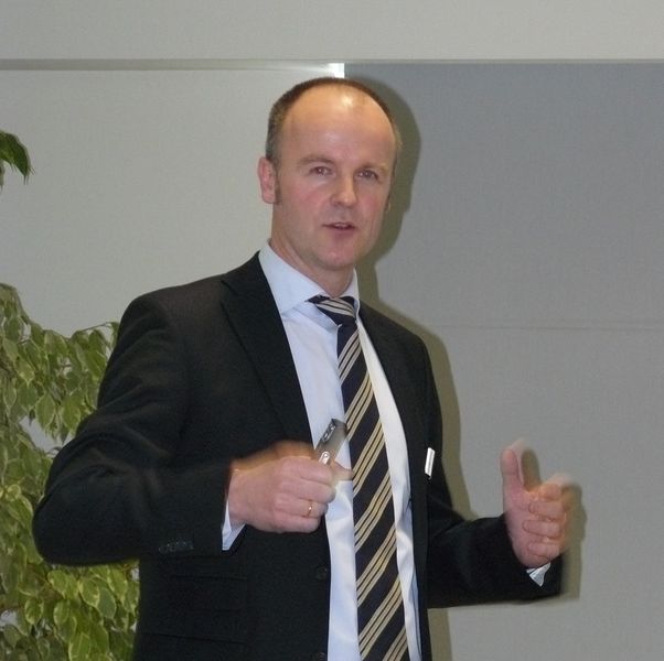 Ulrich H. Hempen, Leiter Market Management Energie-/Prozesstechnik bei Wago: „Damit haben wir vom Störmelder bis zur Fernwirk-SPS eine skalierbare Lösung, die das Beobachten und Bedienen fernliegender Anlagen und Sensoren erlaubt.“  (Bild: PROCESS)