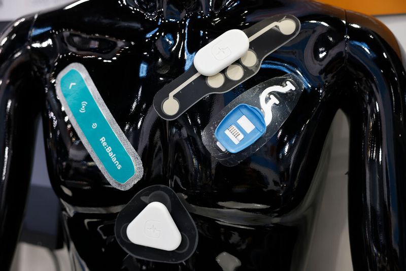 Wearables sind beispielsweise für kontinuierliches Herz-Kreislauf-Tracking nutzbar. (© Messe Düsseldorf / ctillmann)