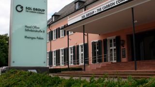 Blick auf den Firmensitz der SGL Group - das Unternehmen hat einen bedeutenden Auftrag aus China erhalten. (SGL Group)