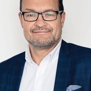 (Automobili Pininfarina)