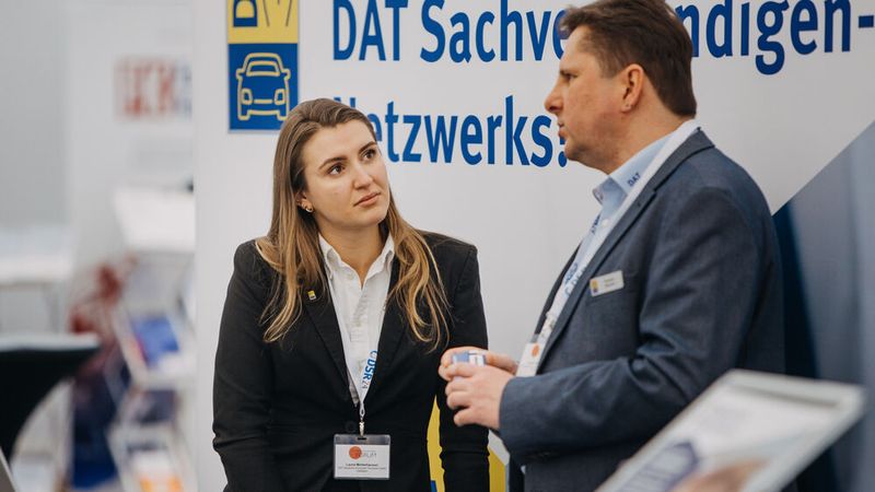 Die DAT beendet zum Ende des Jahres den Support und die regelmäßigen Updates für die DVD-basierte Silver Dat II. Wer künftig „up-to-date“ sein will, sollte auf die webbasierte Silver Dat 3 umstellen. (Bild: Knüttel | BKfotofilm)