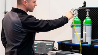 Seit diesem Jahr müssen AU-Geräte nicht nur geeicht, sondern zusätzlich kalibriert werden. (KÜS)