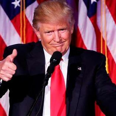 Aus dem Weißen Haus schallte jetzt eine Aussage von Donald Trump in die Welt, die ein Zeichen dafür sein könnte, dass der Handelskonflikt mit China schon bald ein Ende findet ... (Bild: AP)