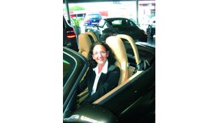 Gestandene 
Unternehmerin und 
gelebter Porsche-Mythos: Christina Degenhart Fotos: Friedel-Beitz (Archiv: Vogel Business Media)