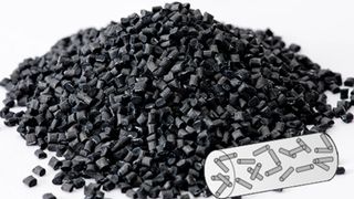 Grazie a un procedimento sviluppato presso l’IKV, è tuttavia possibile produrre provini con un orientamento delle fibre omogeneo e di alto grado, consentendo così di studiare i meccanismi di danneggiamento senza interazioni. (Bild: Toray)