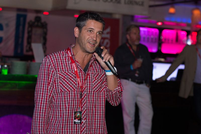 Der DC-Clubpräsident Dieter Rahe, APC, eröffnete das Buffet. (Eventfotos: Nils Krüger)