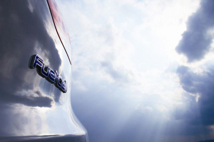 Die Brennstoffzelle ist für Hyundai keine Zukunftsmusik mehr: Der koreanische Autobauer hat mit dem ix35 Fuel Cell eine Serienproduktion gestartet. (Foto: Hyundai)