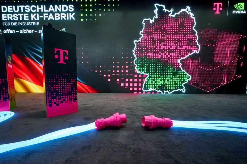 KI in Rekordzeit: Die Telekom hat die KI-Fabrik gemeinsam mit Nvidia und dem Datacenter-Partner Polarise in nur sechs Monaten aufgebaut.(Bild:  Deutsche Telekom AG / Cindy Albrecht / Robert Dieth)