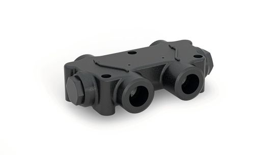 Die massive Bauweise der mobilen Classic-Mobilventil-Baureihe VCP sorgt für Robustheit bei sehr schwierigen Einsatzbedingungen. (Bild:  Weber-Hydraulik)