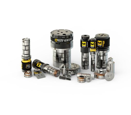 Matrix Tools zeigt Werkzeuge im Bereich der Thick-Turret-Werkzeuge für Stanzmaschinen und das Werkzeugschärfen.(Bild:  Matrix Tools)
