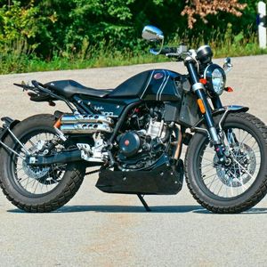 F B Mondial Hps 300i Italienischer Fahrspass Aus China Je rejoins will un peu plus haut; bike und business