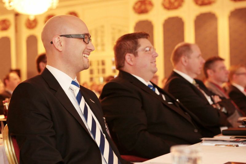 Aufmerksam hörten die Partner bei der Konferenz zu. (iTeam )