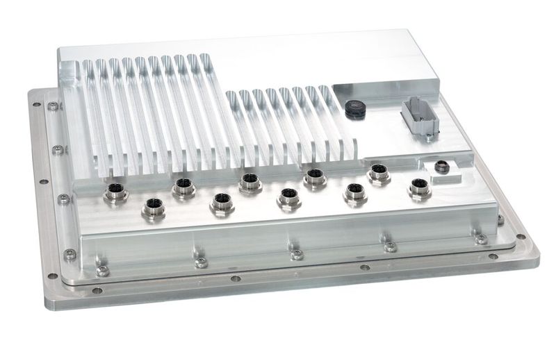 The task-specific but not customer-specific developed Autonomous Control Unit can be equipped with up to three SSD storage modules via three M.2 slots, or alternatively one to two Hailo-8 AI processor modules. Optionally, a Miriac MPX-S32G274A or Miriac MPX-S32G399A can also be added. Thus, it forms a ready-to-install, modularly expandable hardware platform for secure automation. (Image:Microsys)